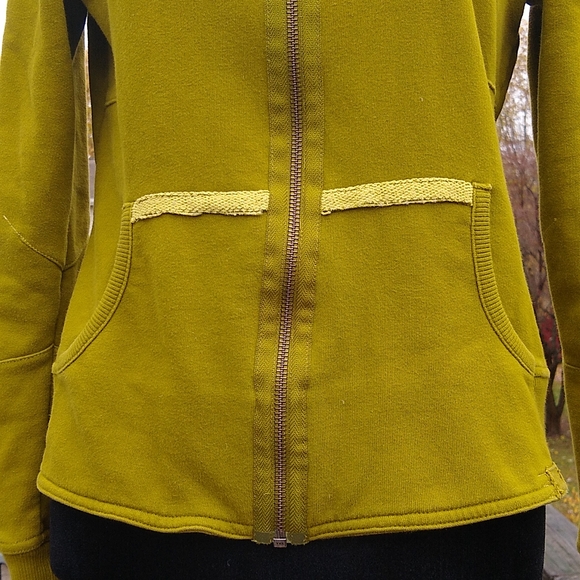 REI Olive Green jacket size medium - Picture 7 of 12